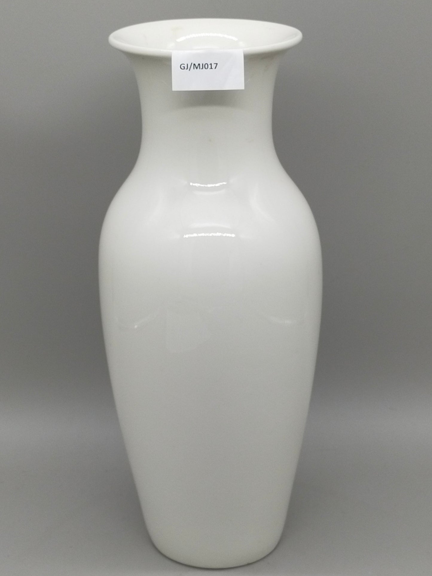 Edle KPM Berlin Porzellan Vase in Weiß – Klassische Balusterform