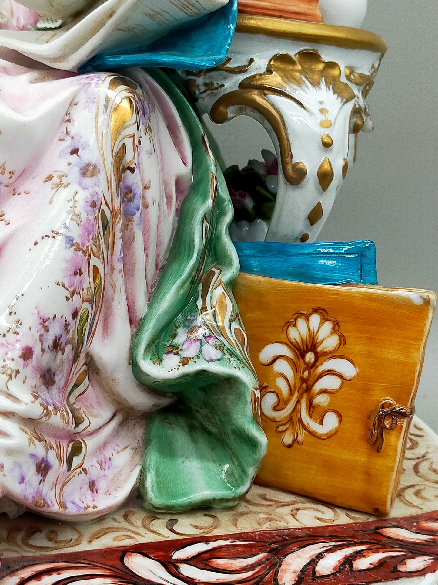 Capodimonte Porzellan Figur Madame Pompadour Italien Signiert