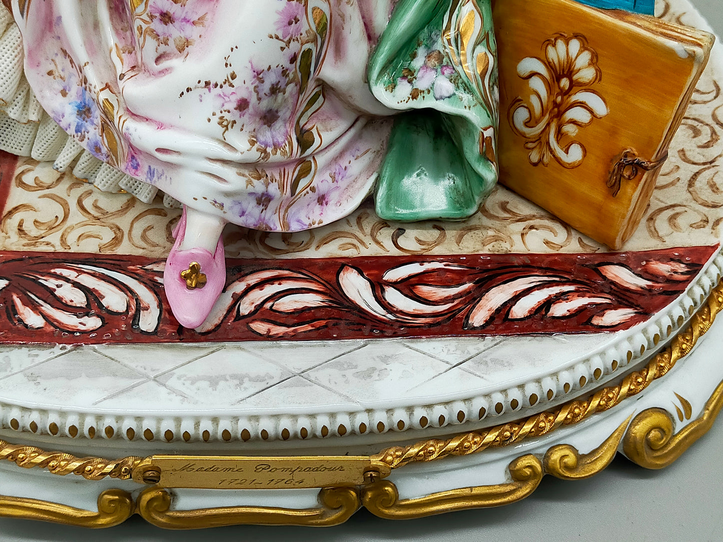 Capodimonte Porzellan Figur Madame Pompadour Italien Signiert