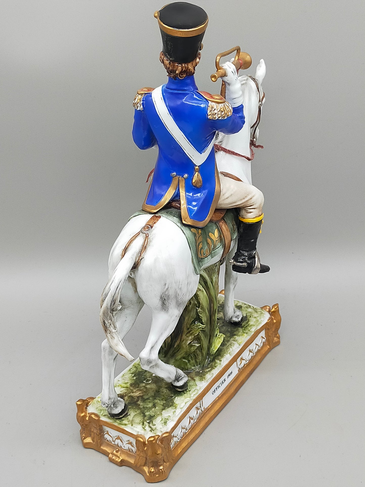 Napoleon Bonaparte Offizier 1808 - Porzellan Figur Limoges Handarbeit