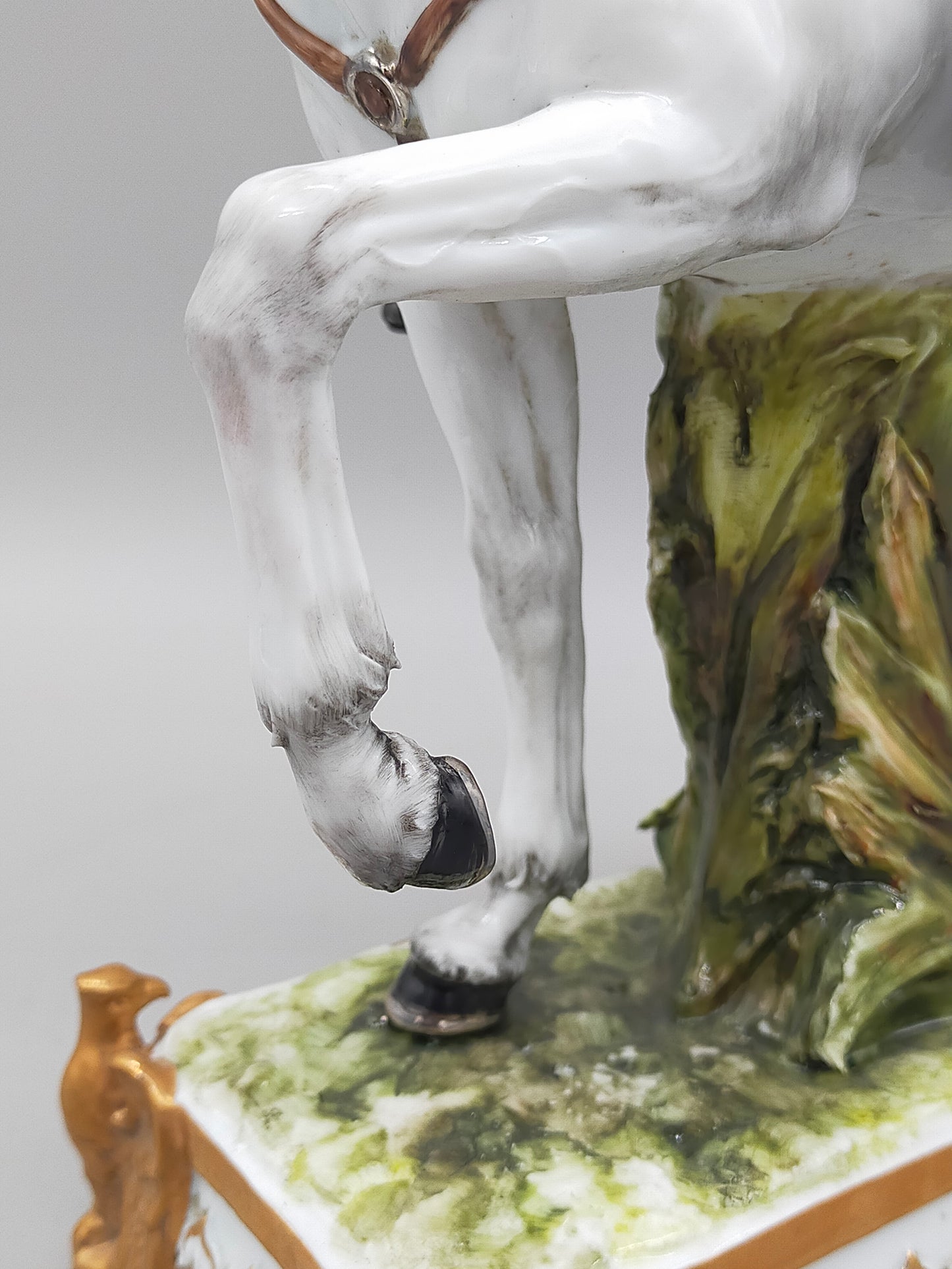 Napoleon Bonaparte Offizier 1808 - Porzellan Figur Limoges Handarbeit