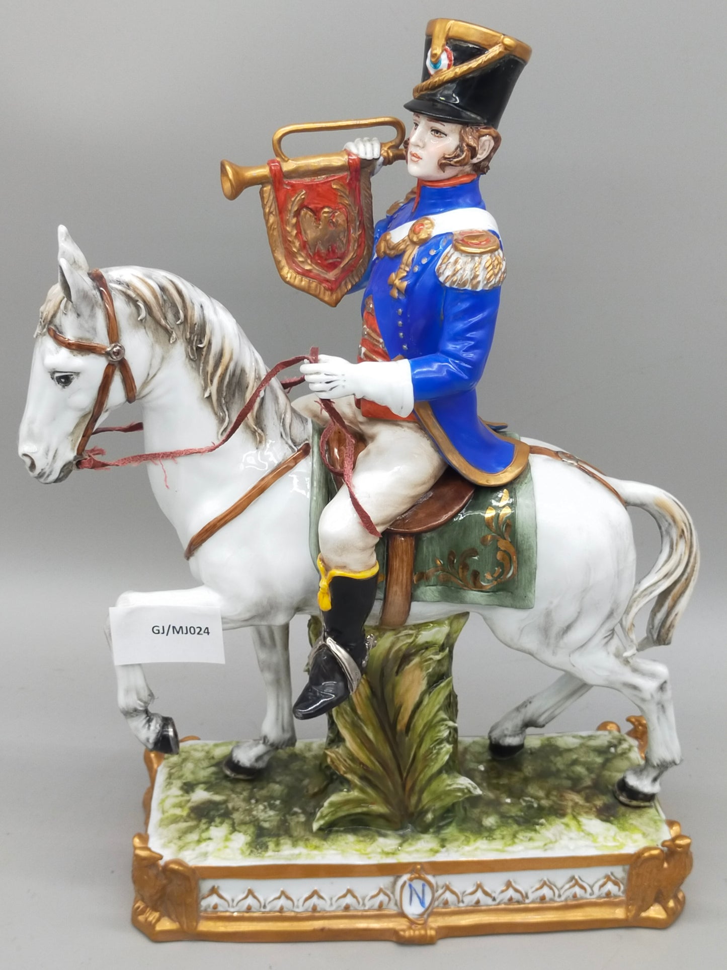 Napoleon Bonaparte Offizier 1808 - Porzellan Figur Limoges Handarbeit