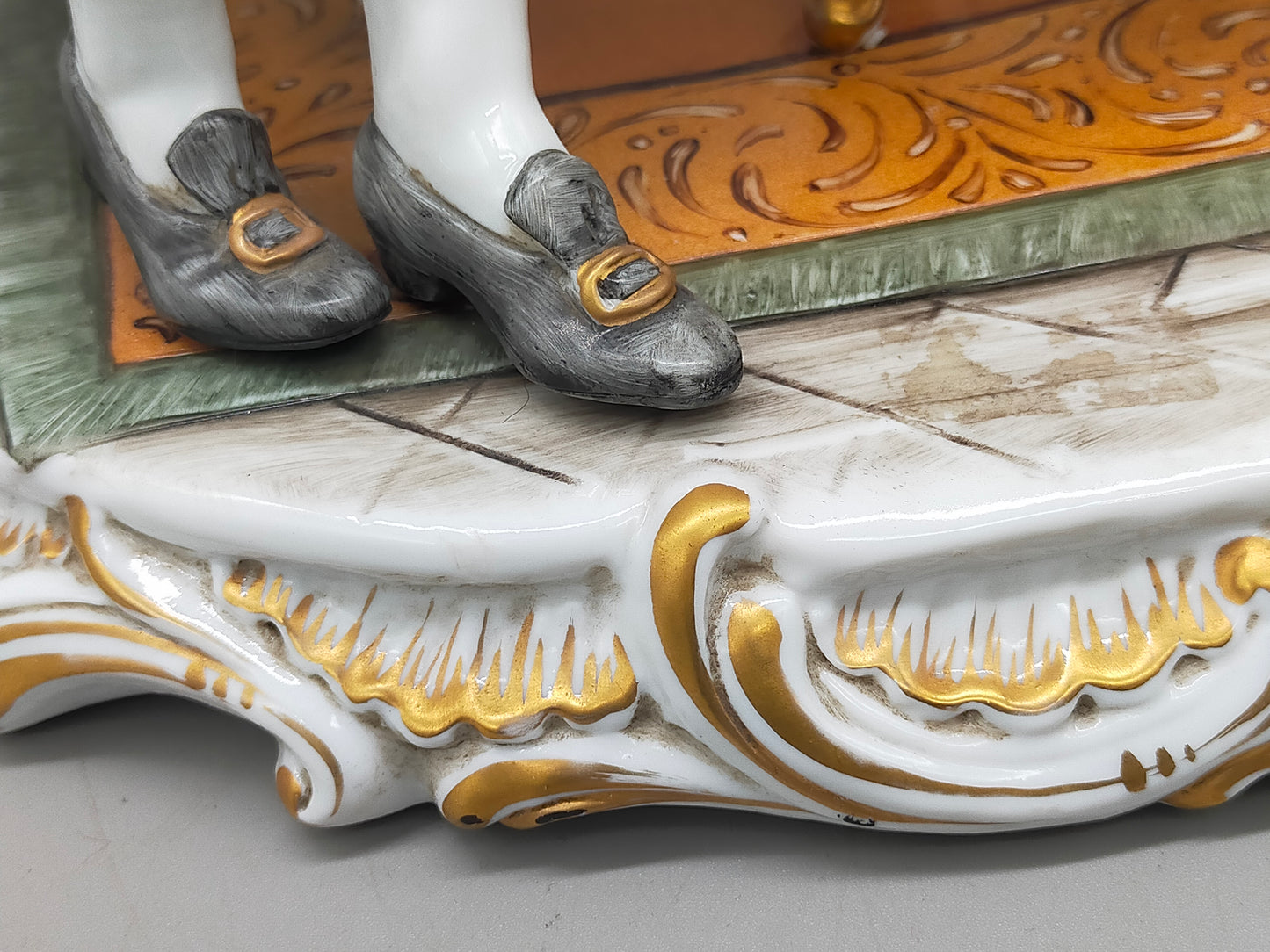 Limoges Porzellan Figur Paar Schach Szene handarbeit signiert
