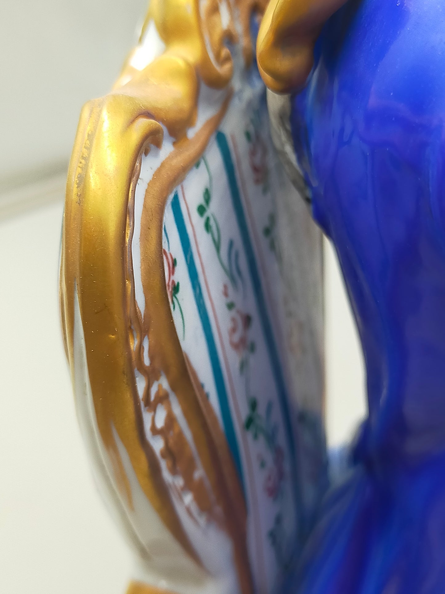 Limoges Porzellan Figur Paar Schach Szene handarbeit signiert