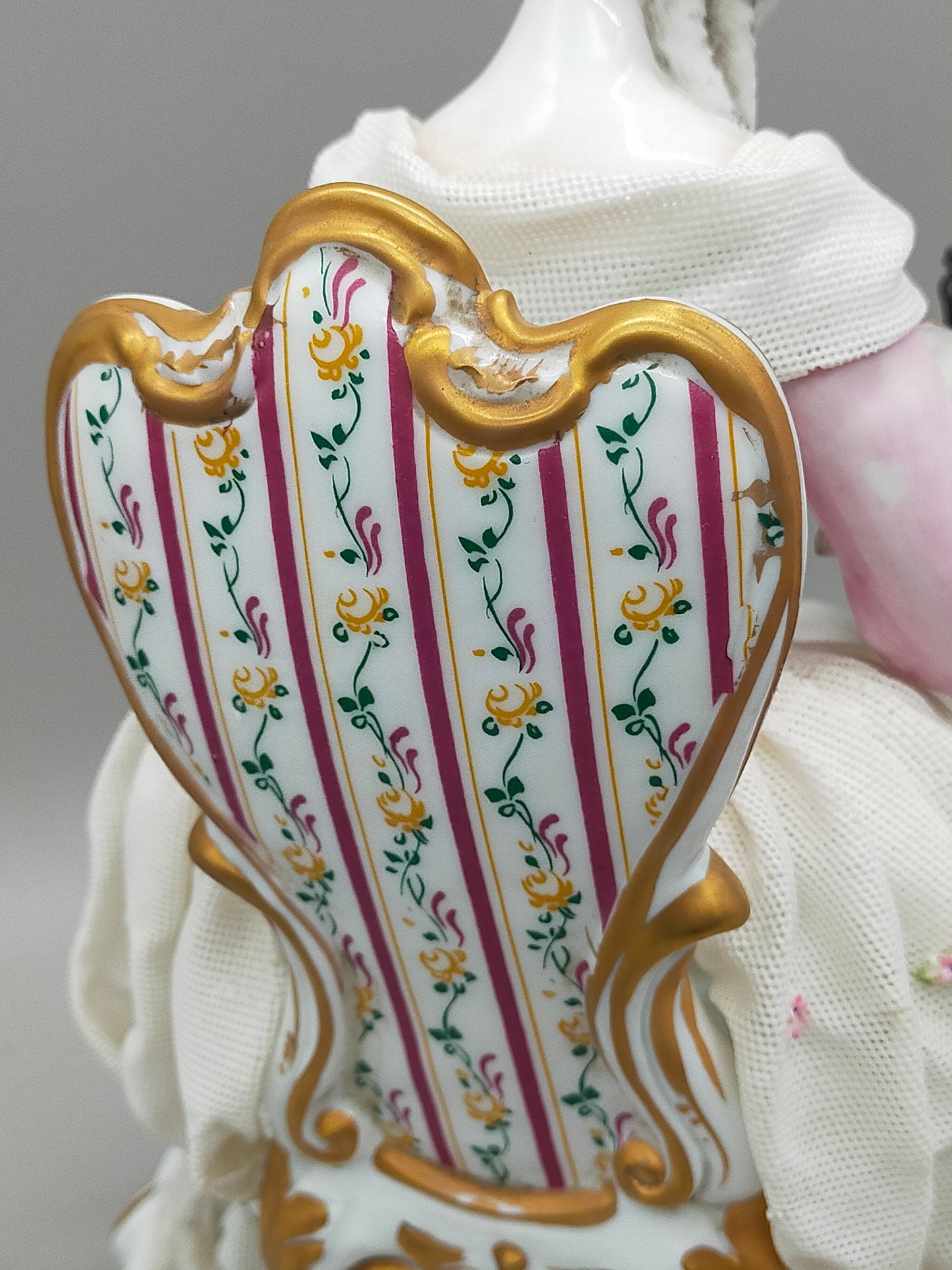 Limoges Porzellan Figur Paar Schach Szene handarbeit signiert