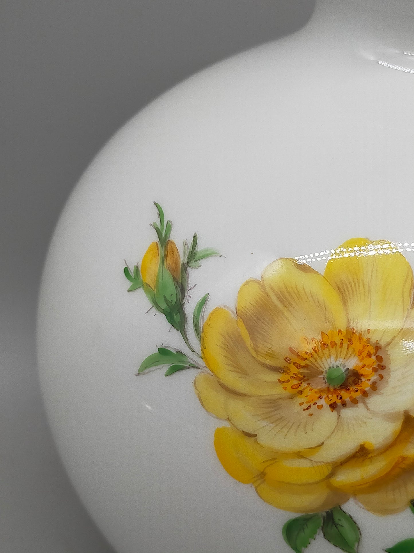 Meissen Porzellan Vase handbemalt florales Dekor