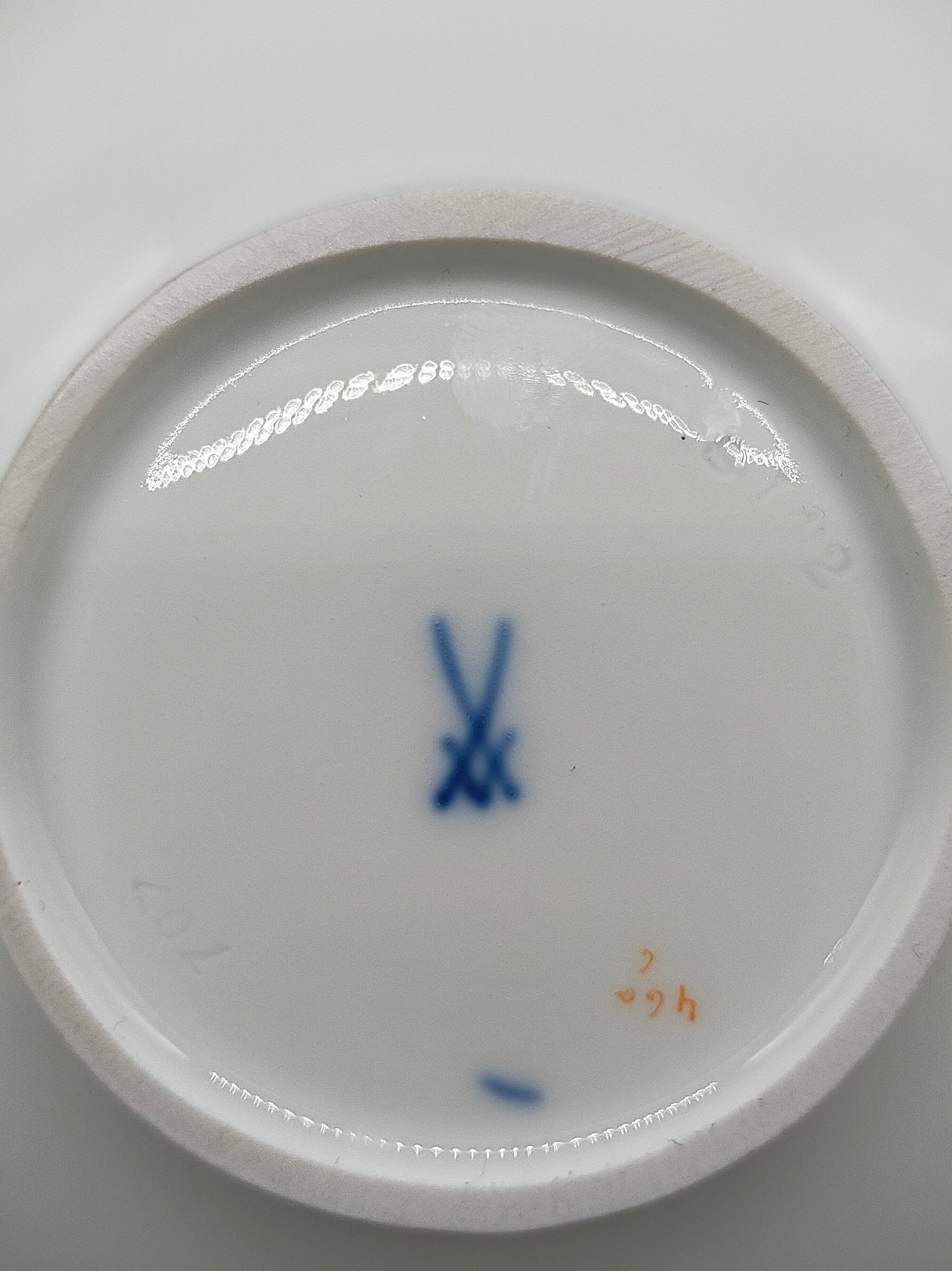 Meissen Porzellan Vase handbemalt florales Dekor