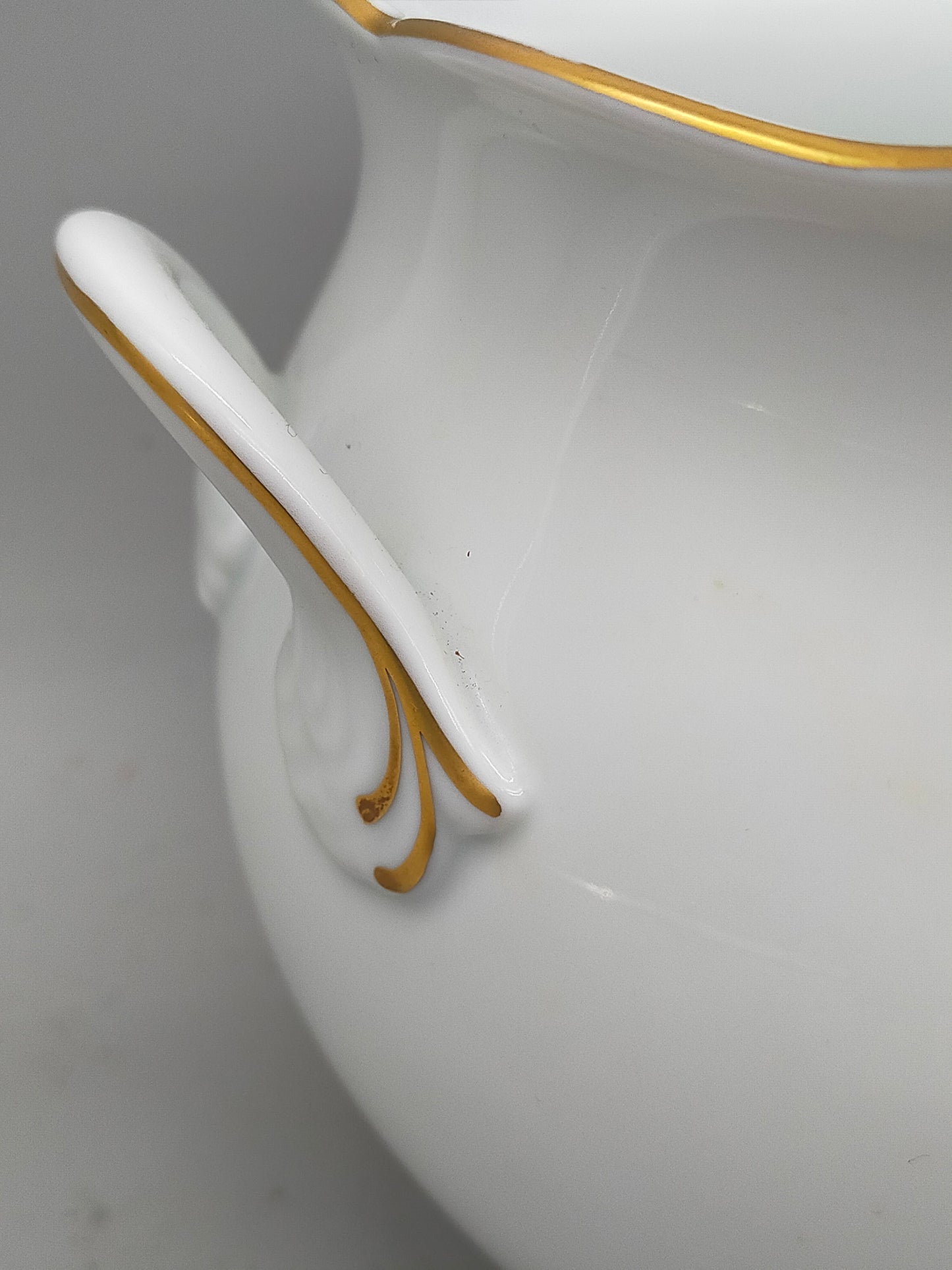 Kaiser Porzellan Schale floral handbemalt mit Goldrand Farbe