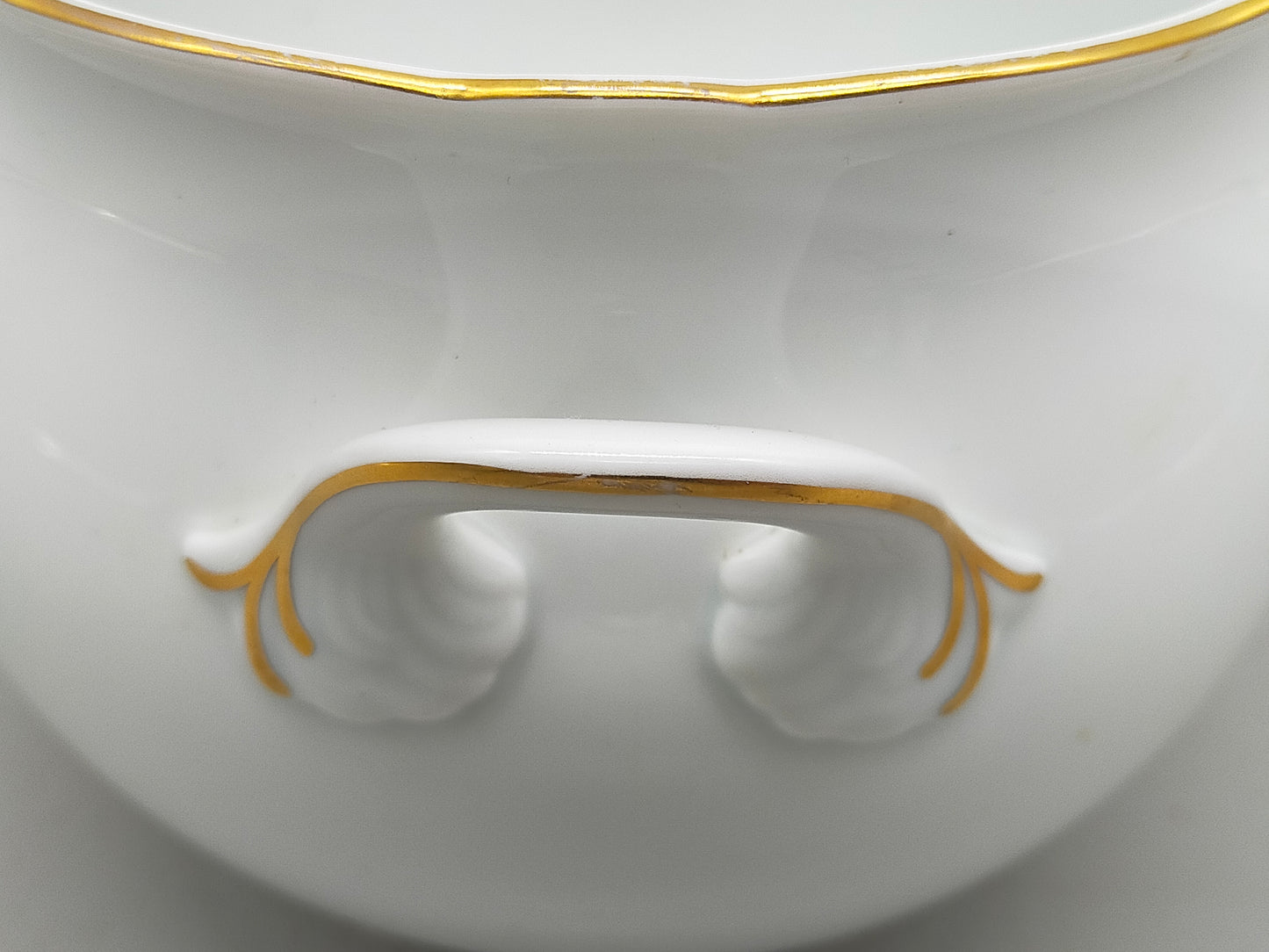 Kaiser Porzellan Schale floral handbemalt mit Goldrand Farbe