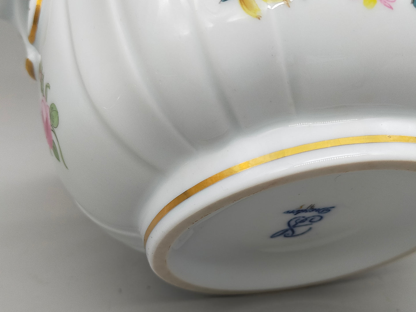 Dresden Porzellan Schale mit Blumenmalerei – Handbemalt