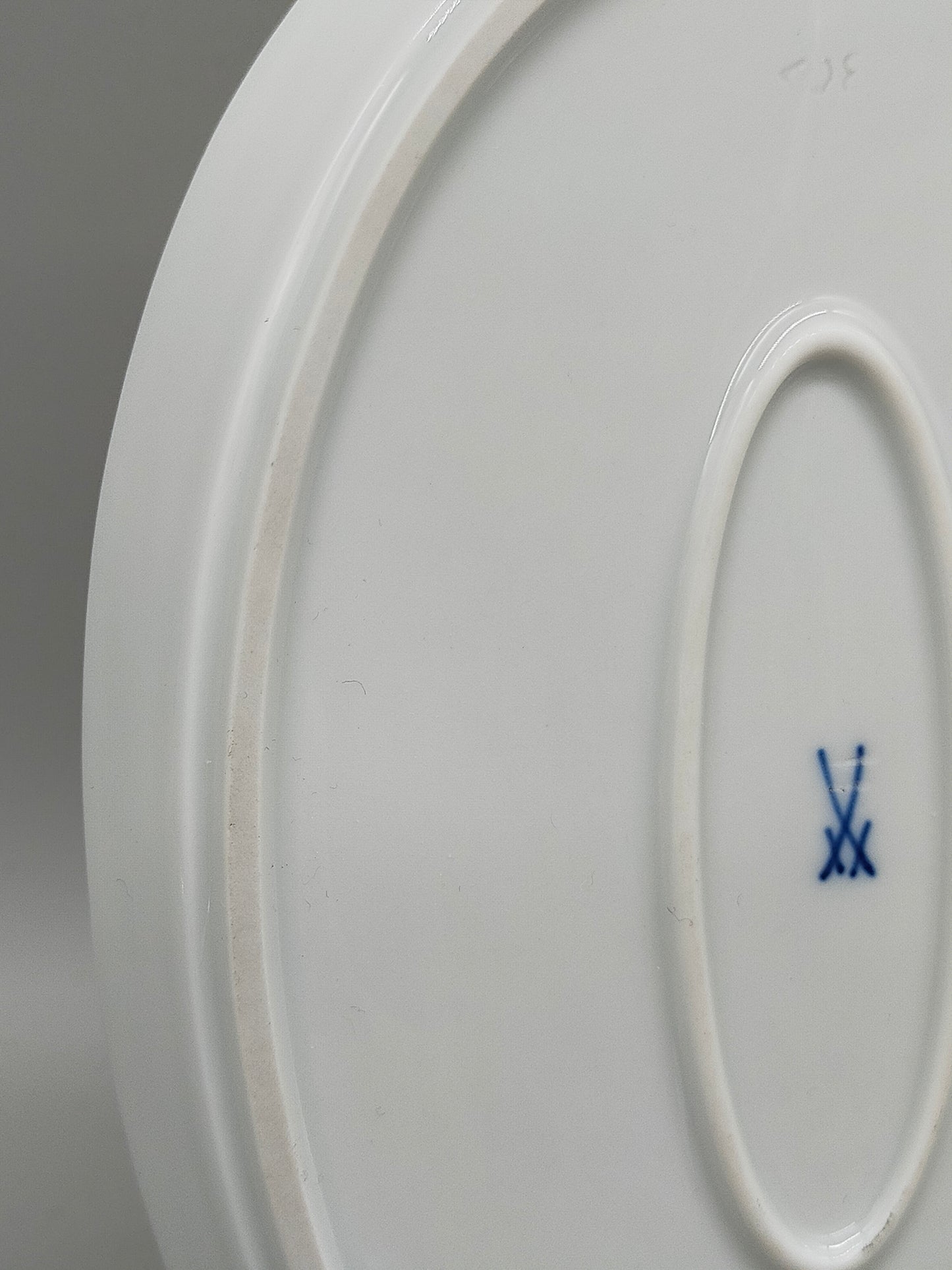Meissen Porzellan Platte – Handbemalt mit Blumen