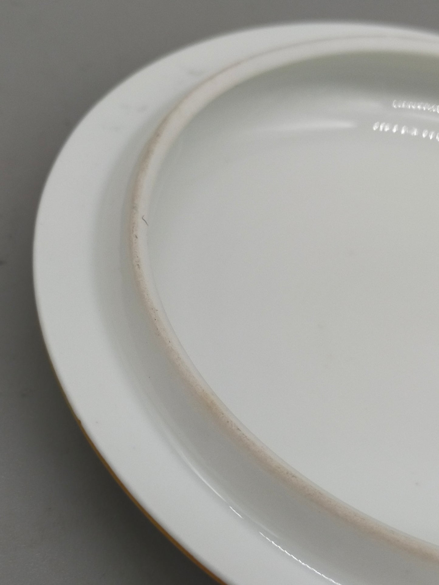 Meissen Porzellan Dose mit Deckel – Handbemalt & Goldfarberand