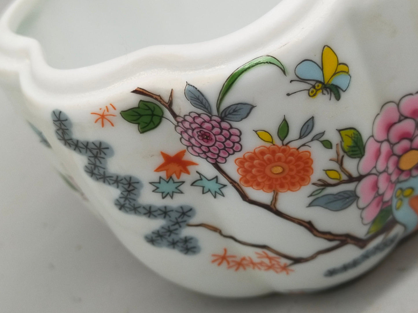 Aichi Seto Japan Porzellan Dose – Floral bemalt mit Deckel & Gold