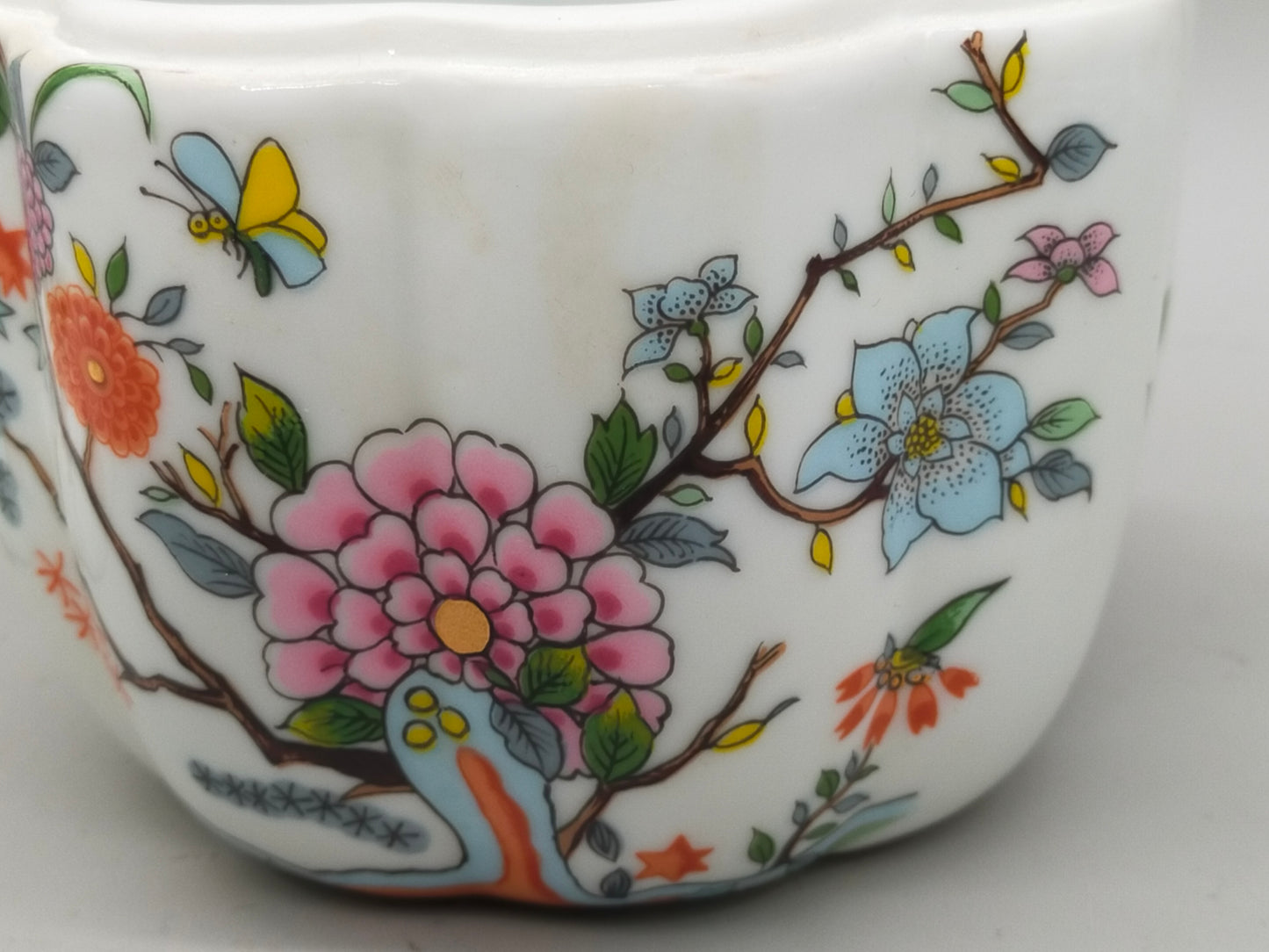 Aichi Seto Japan Porzellan Dose – Floral bemalt mit Deckel & Gold