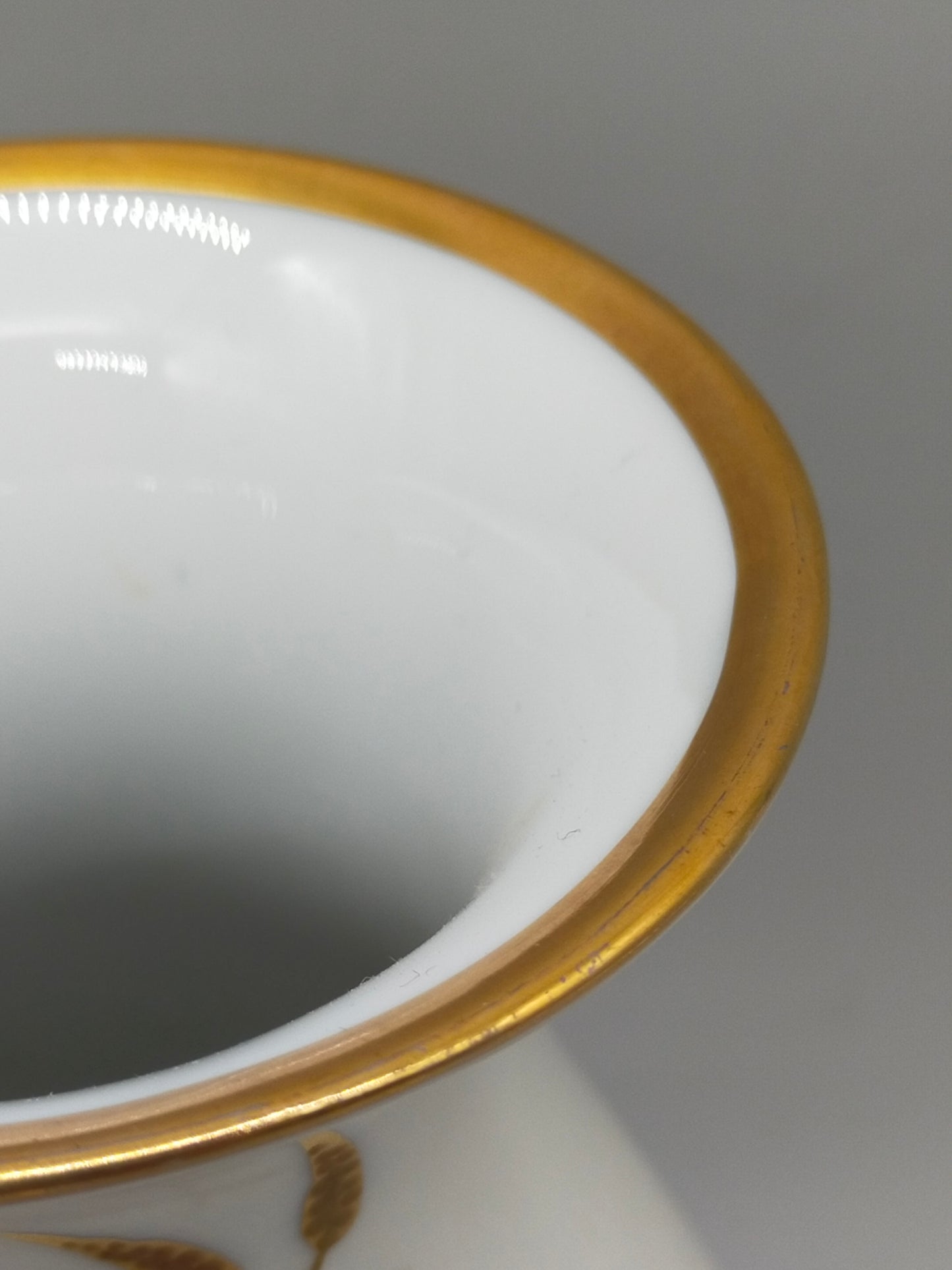 Rhenania Duisdorf Porzellan Vase – Golddekor mit Ährenmotiv