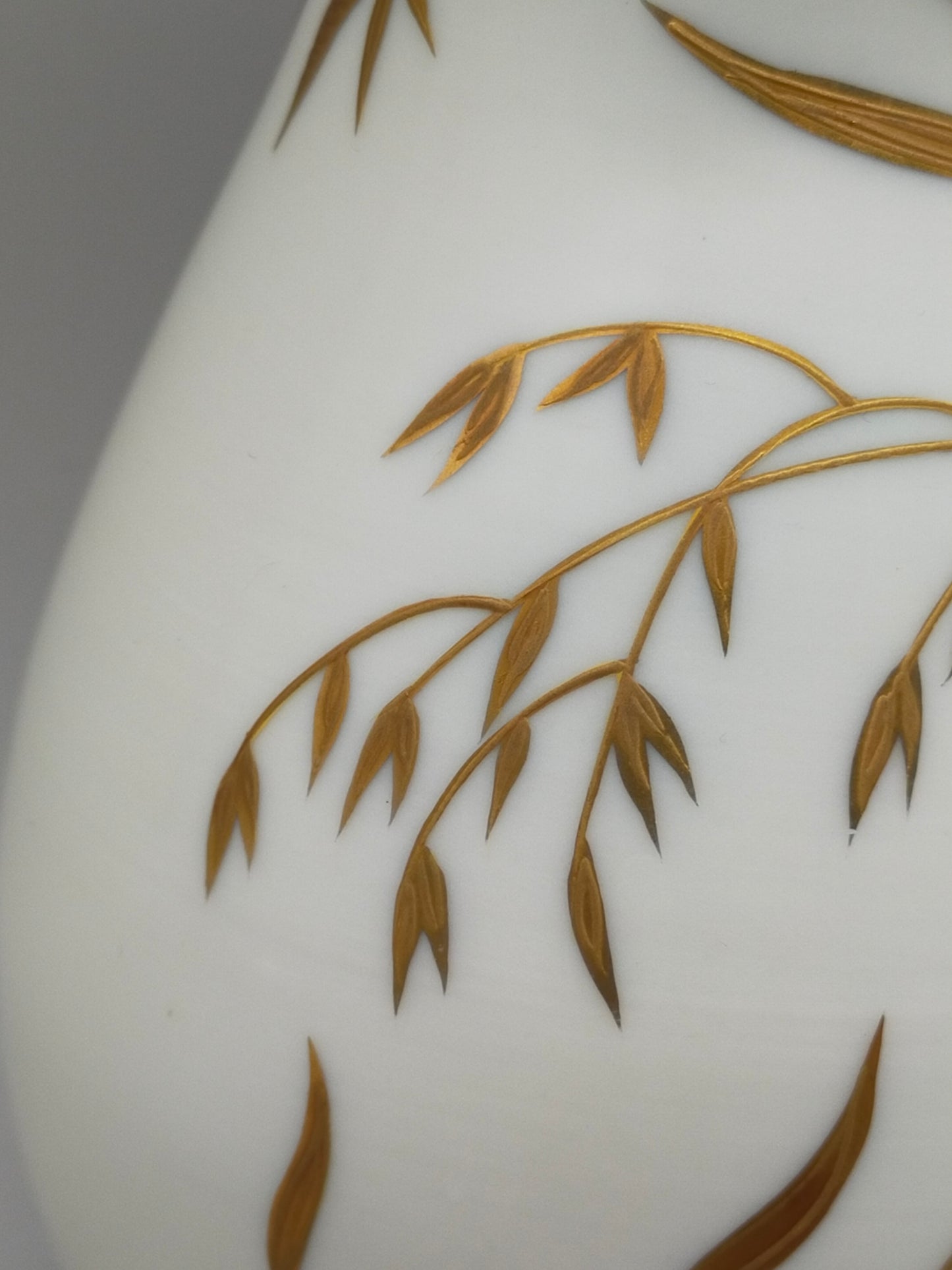 Rhenania Duisdorf Porzellan Vase – Golddekor mit Ährenmotiv