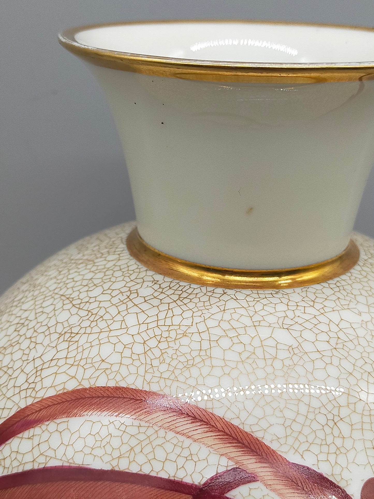 Rosenthal Vase mit Vogelmotiv - Elegantes