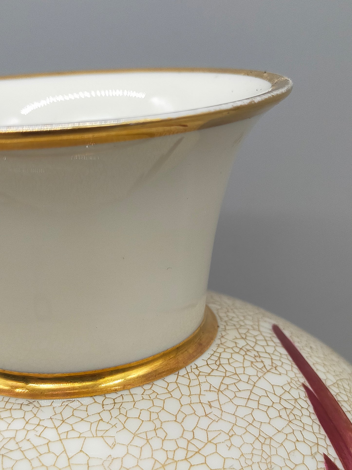 Rosenthal Vase mit Vogelmotiv - Elegantes