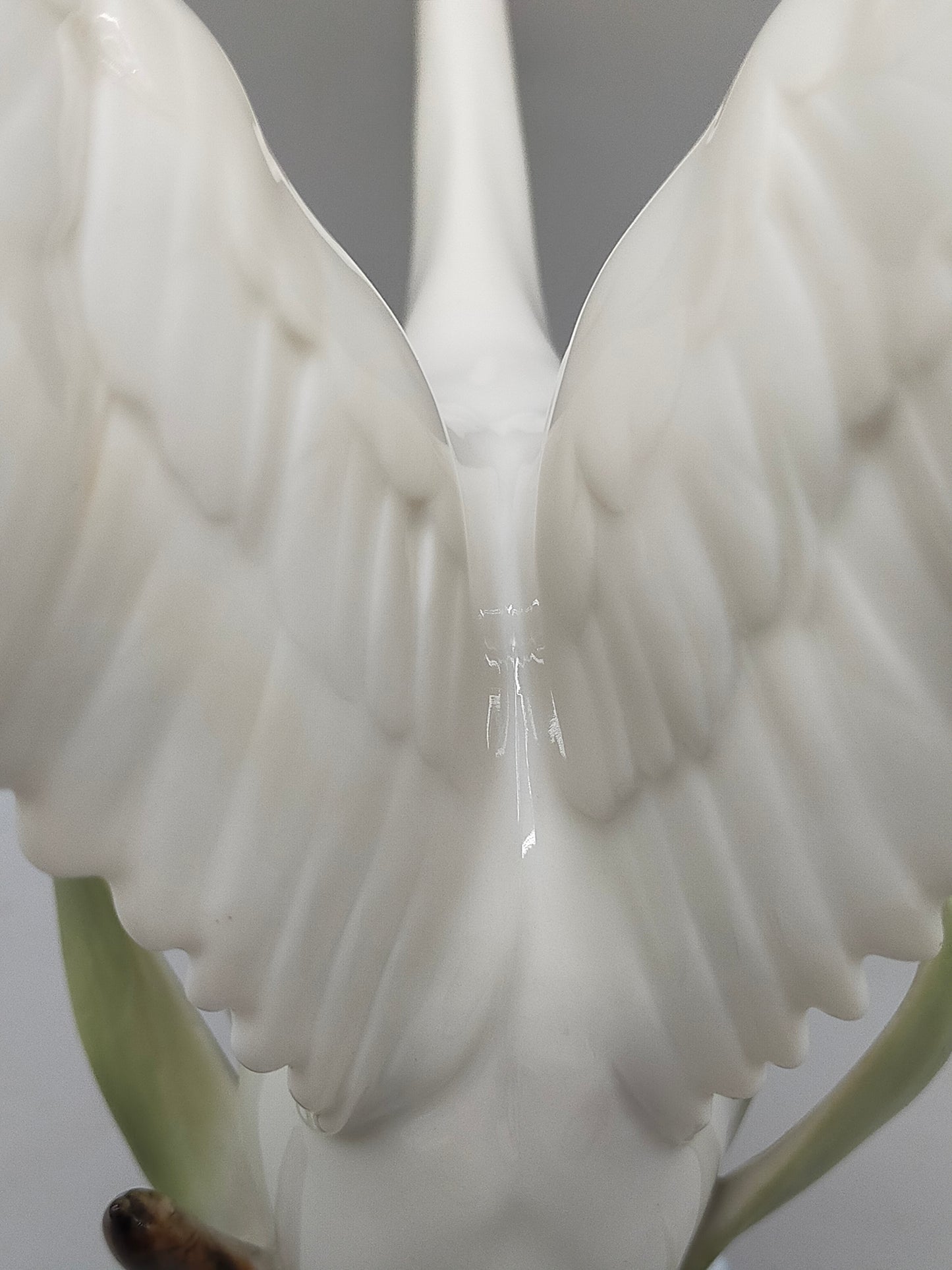Lorenz Hutschenreuther Schwan Figur – Elegante Porzellan Skulptur