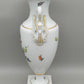 Prachtvolle Dresden Porzellan Schwanenhenkel Vase – Handbemaltes Blumendekor