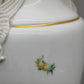 Prachtvolle Dresden Porzellan Schwanenhenkel Vase – Handbemaltes Blumendekor