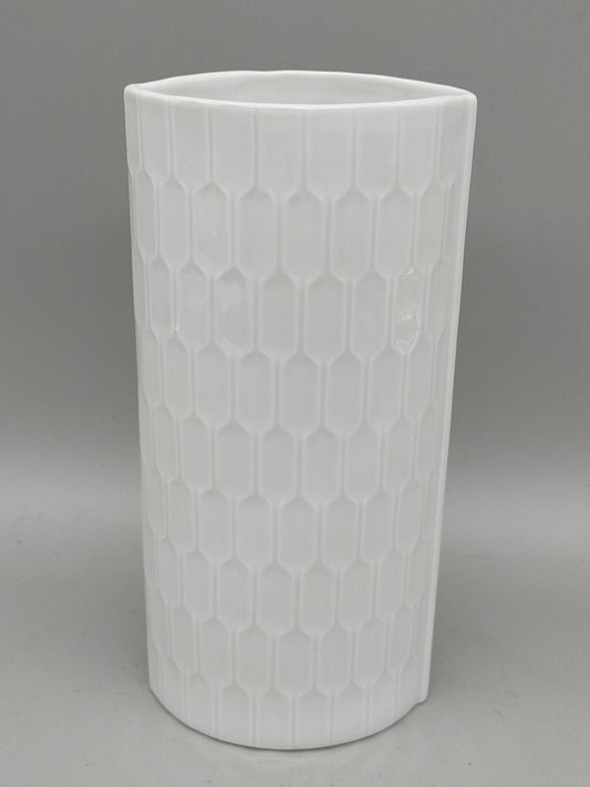 Zeitlose Alka Kunst Bavaria Vase – Weißes Relief-Design für modernes Wohnen