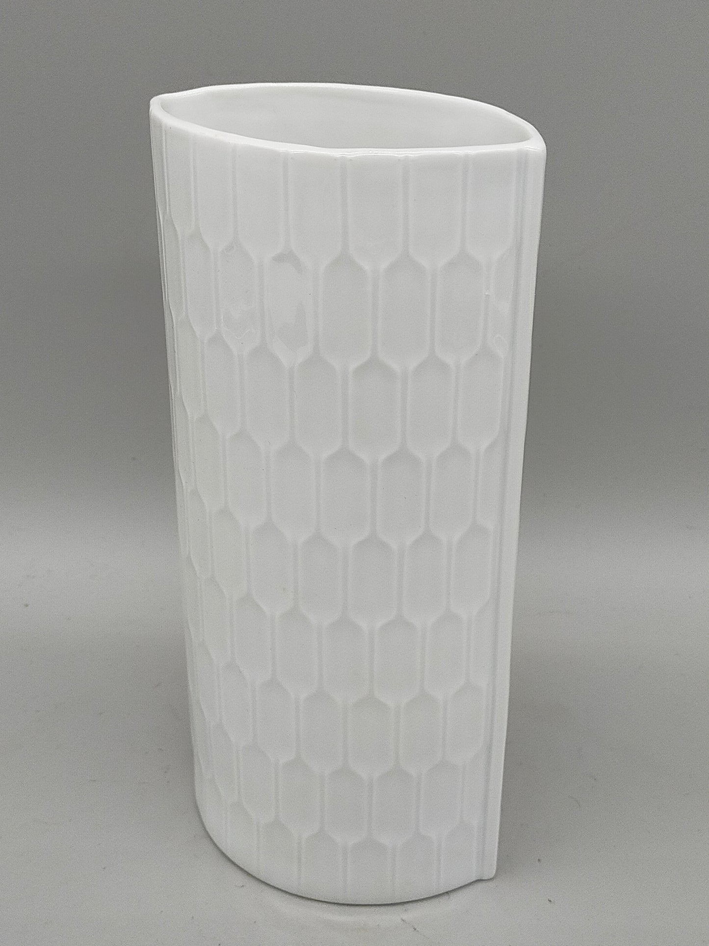 Zeitlose Alka Kunst Bavaria Vase – Weißes Relief-Design für modernes Wohnen
