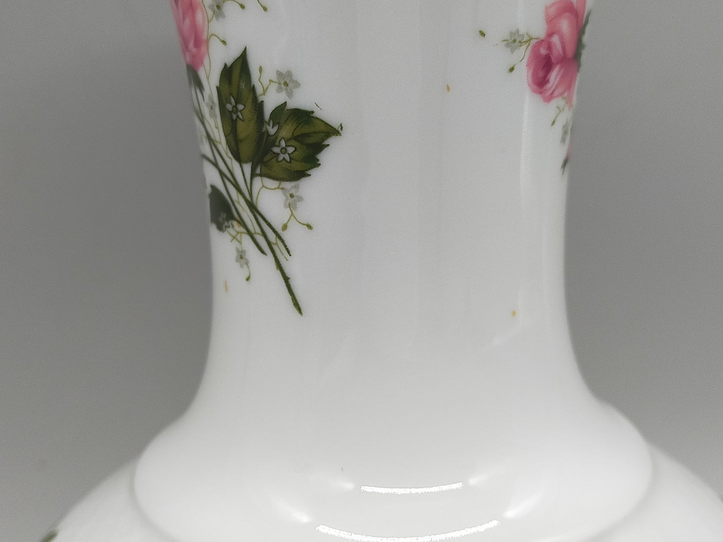 Seltmann Weiden Porzellan Vase Annabell – Edles Rosen Dekor