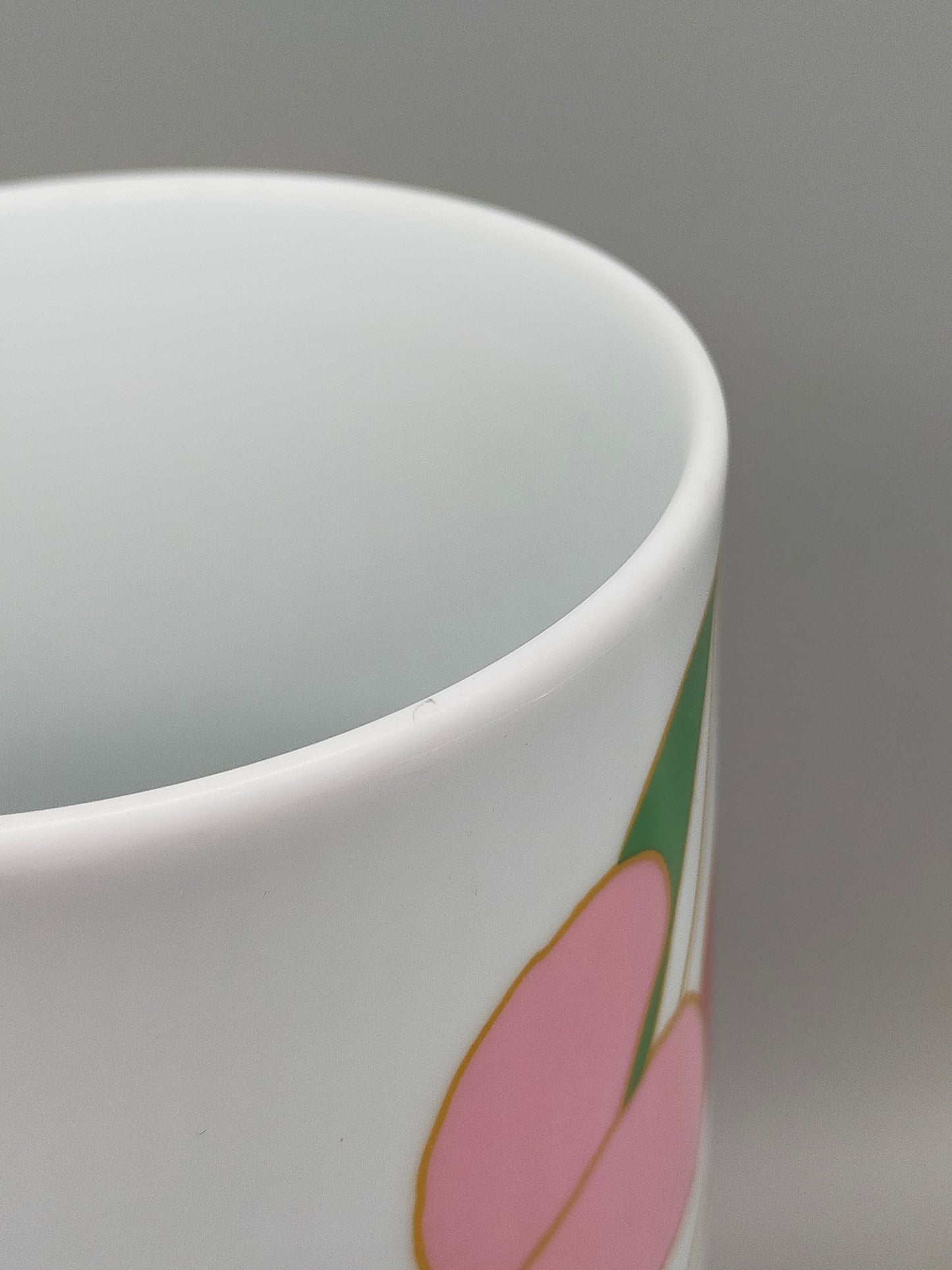 Elegante Rosenthal Studio-Linie Vase – Florales Design von Wolf Karnagel