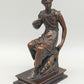 Antike Bronze Skulptur Sitzende Diana – Klassisches Design