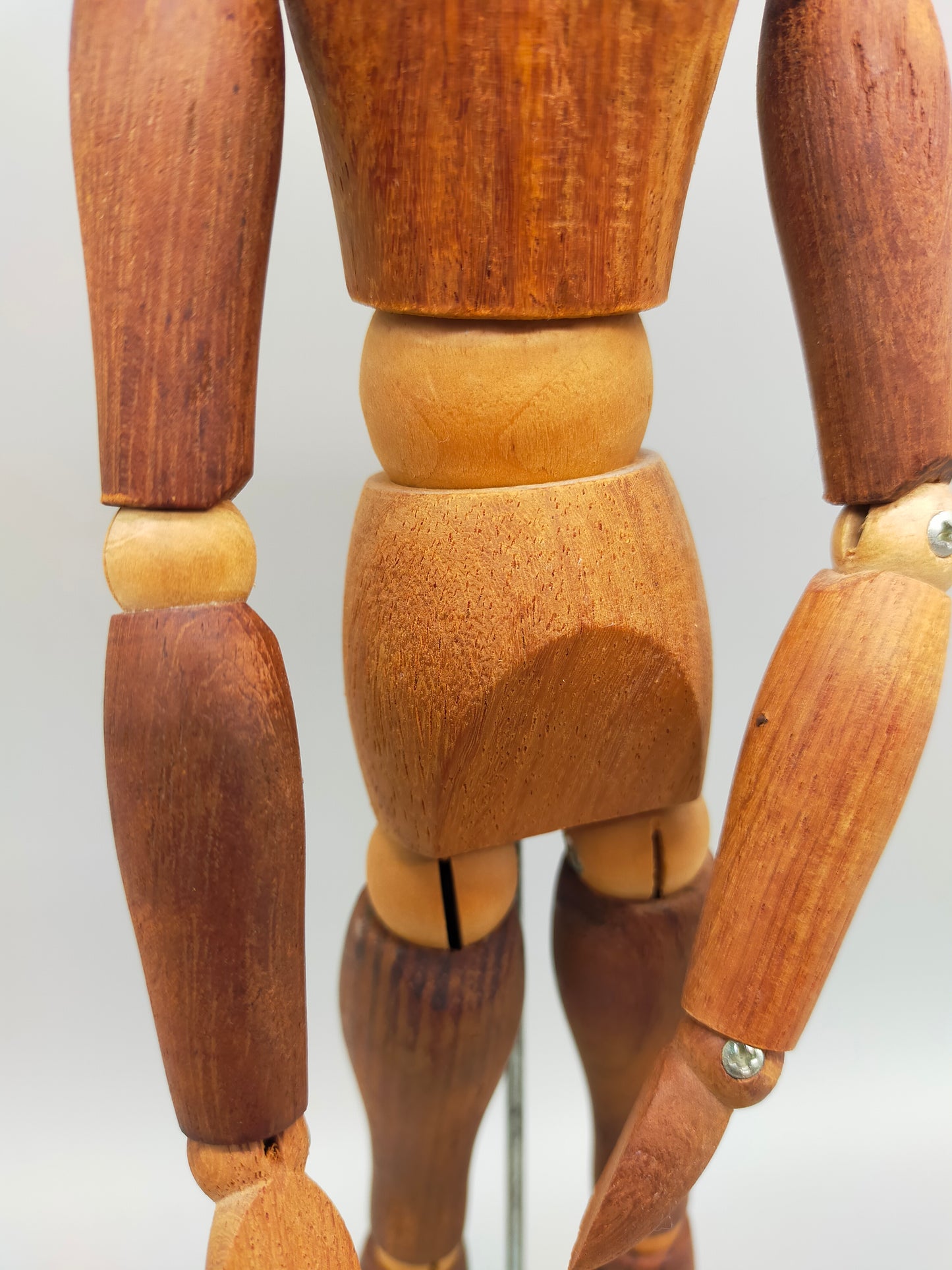 Gliederpuppe aus Holz – Klassische Glieder Figur für Künstler & Deko