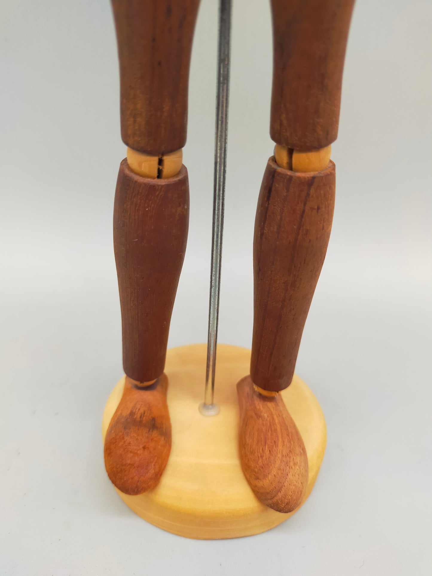 Gliederpuppe aus Holz – Klassische Glieder Figur für Künstler & Deko