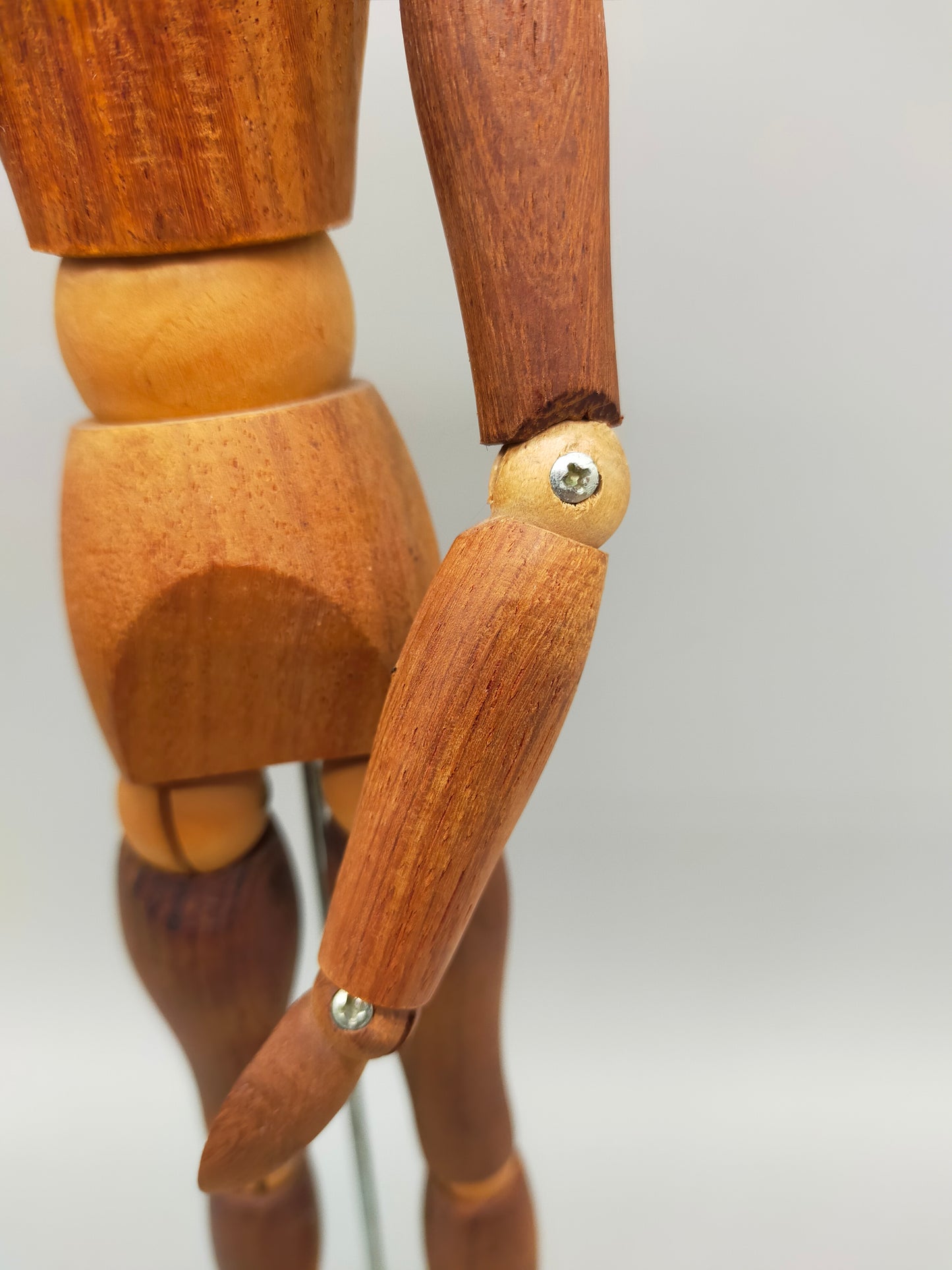 Gliederpuppe aus Holz – Klassische Glieder Figur für Künstler & Deko