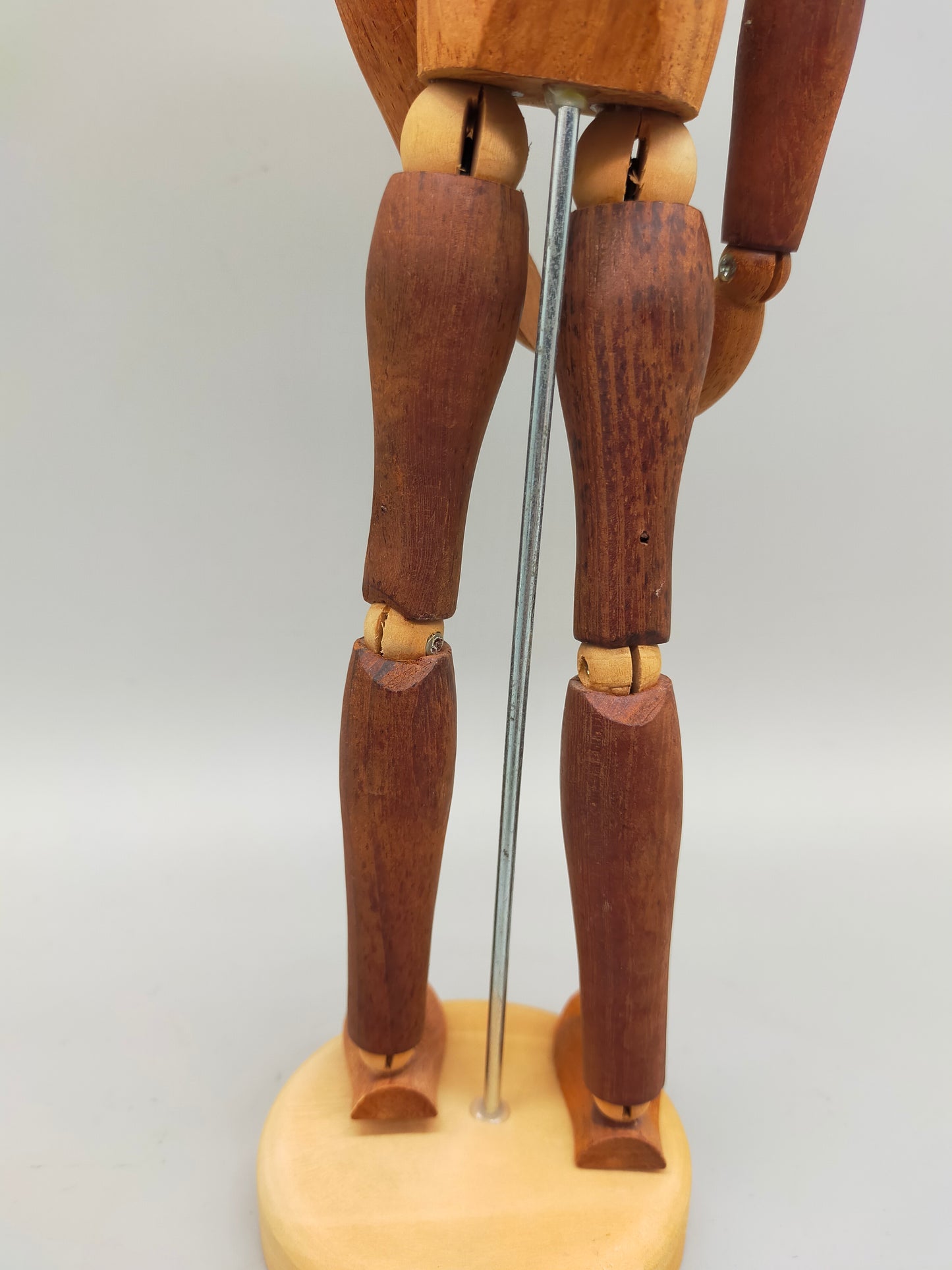 Gliederpuppe aus Holz – Klassische Glieder Figur für Künstler & Deko