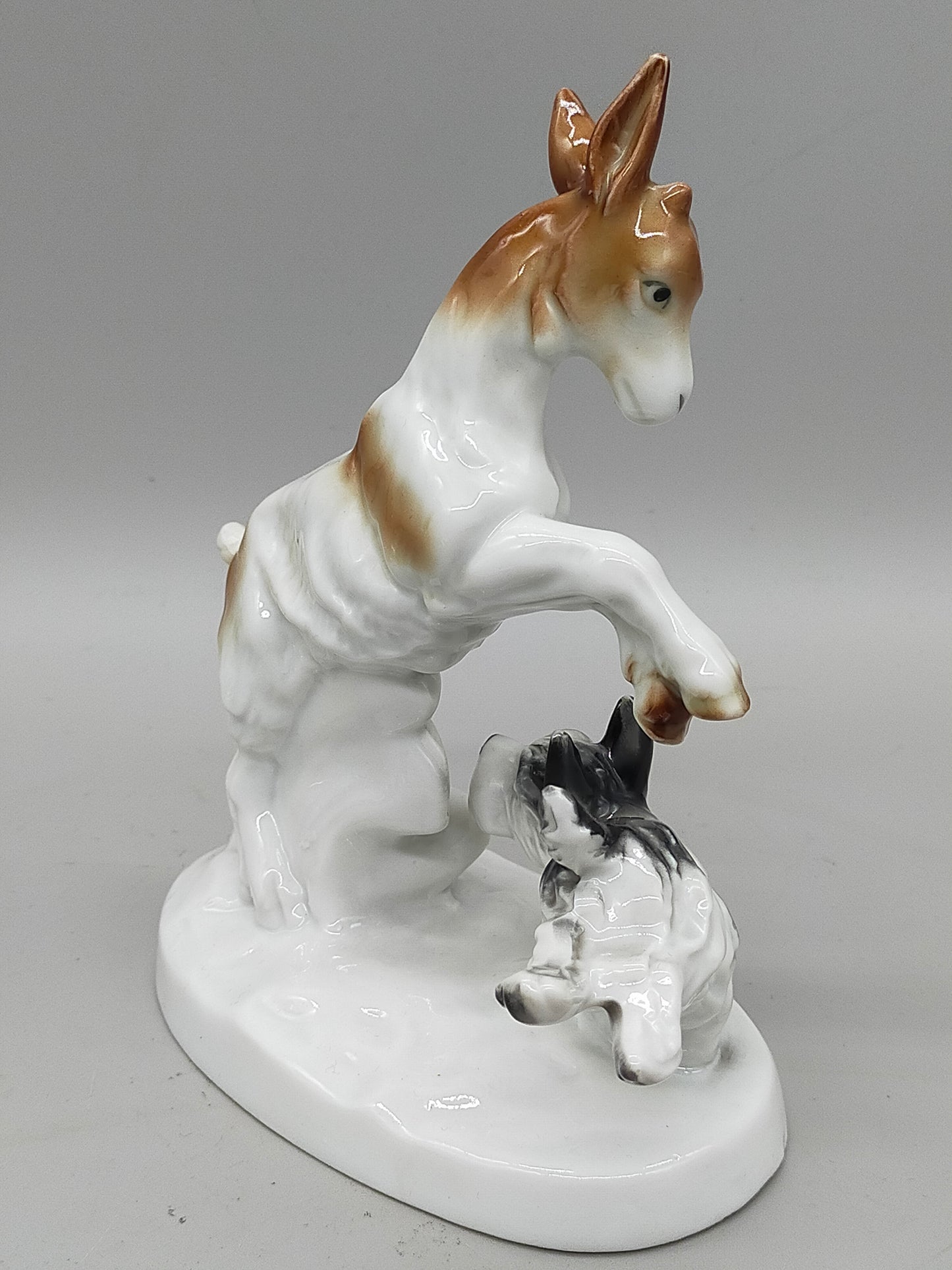 Antike Carl Scheidig Gräfenthal Porzellanfigur – Ziege und Hund im Spiel