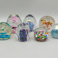 Edler Murano Glas Briefbeschwerer Set – Farbenfrohe Millefiori Kunst