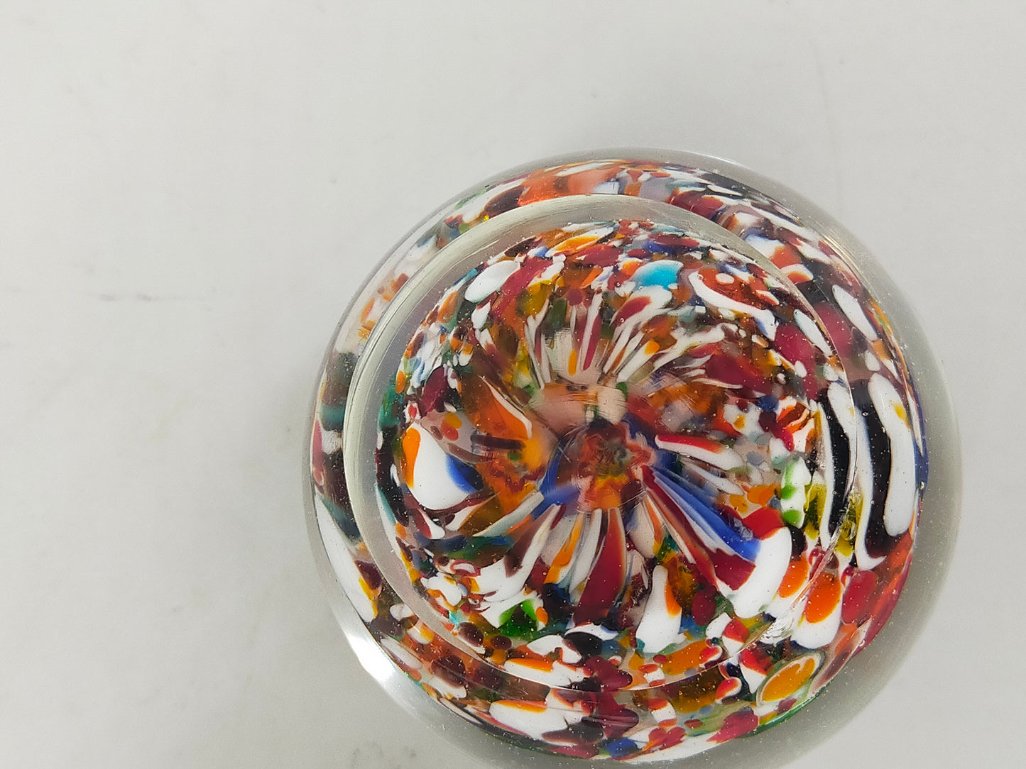 Edler Murano Glas Briefbeschwerer Set – Farbenfrohe Millefiori Kunst