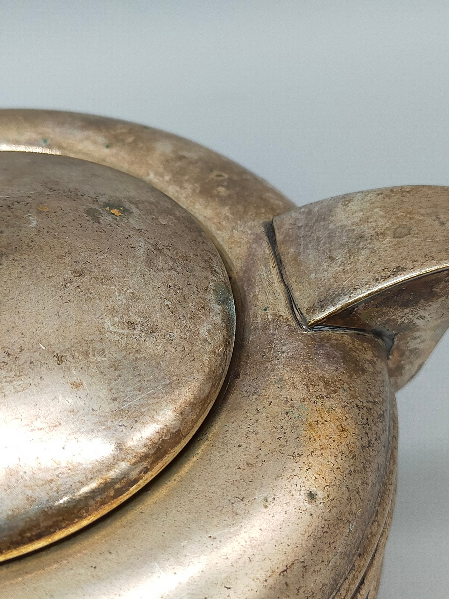 Antike versilberte Teekanne – Klassisches Design