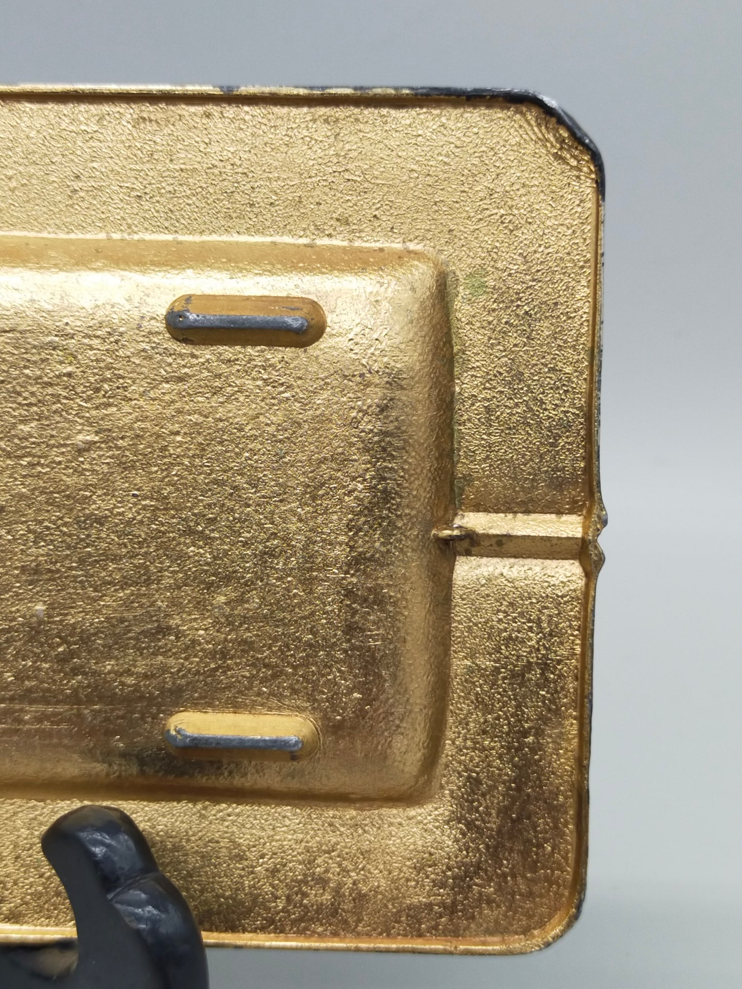 Exklusiver Vintage Bronze Aschenbecher – Sternzeichen Relief