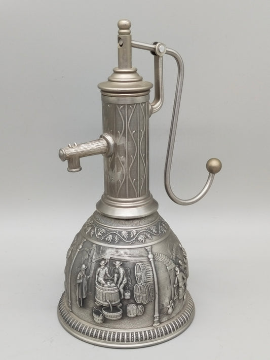 Artina Zinn Weinpumpen Spender – mit Traditionelle Winzerszenen