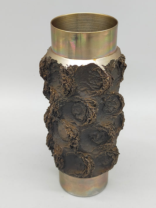 Vintage Guss Vase – Kunstvolles Design in Bronze Optik