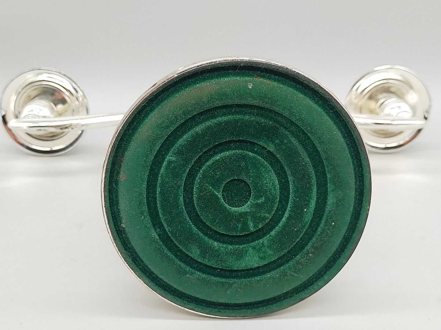 Elegante Versilberte Kerzenständer – Klassisches Set im Perlenrand Design