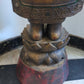 Große Buddha Statue aus Holz – Handgefertigte Tempelfigur mit Perlenkette