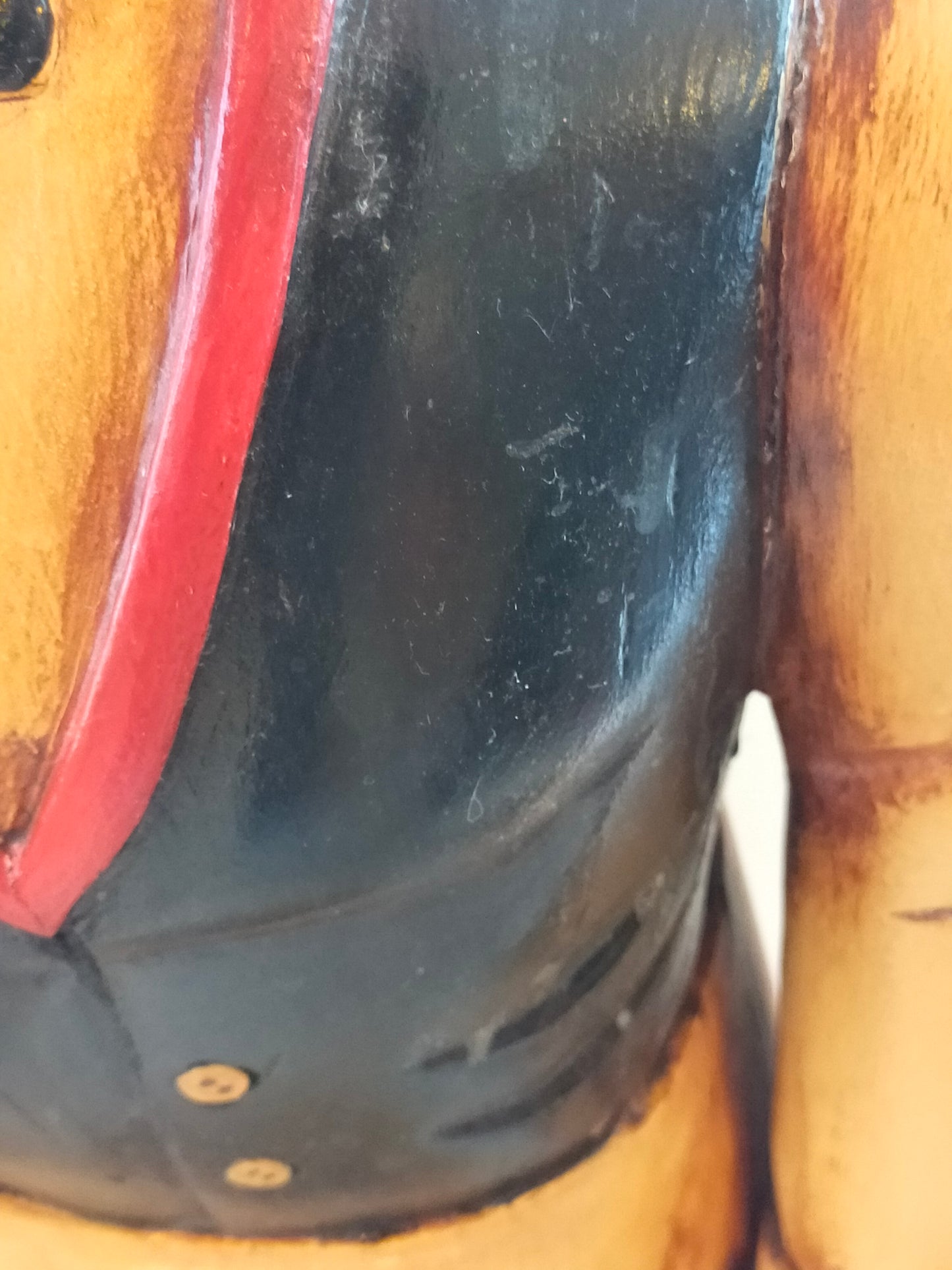 Rustikale Bäcker Werbefigur – Handbemalte Dekofigur aus Holz für Ladengeschäfte