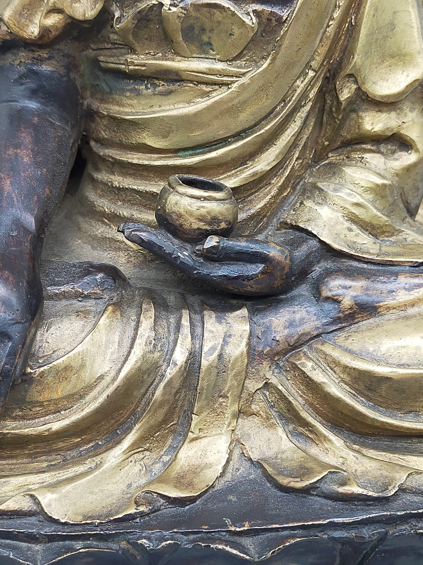 Antike Doppel-Buddha Statue – Spirituelle Kunst aus Bronze & Gold-Finish