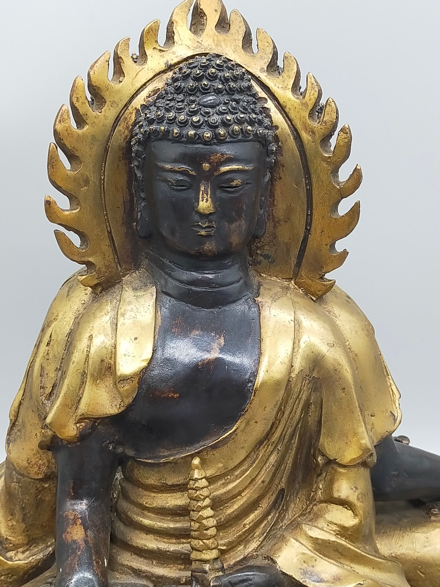 Antike Doppel-Buddha Statue – Spirituelle Kunst aus Bronze & Gold-Finish