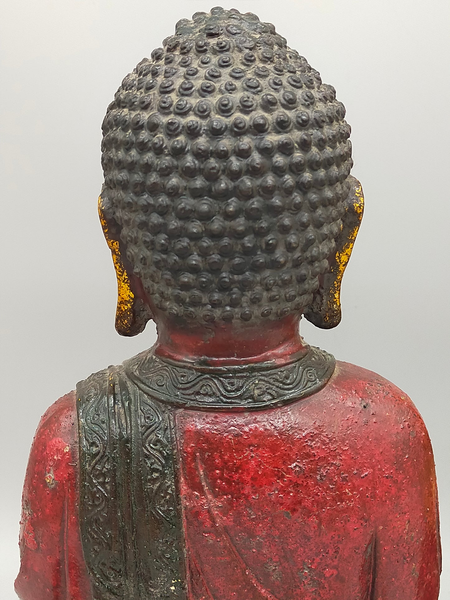 Exklusives Buddha-Figuren Set – Goldfarbene Akzente & Meditative Ruhe