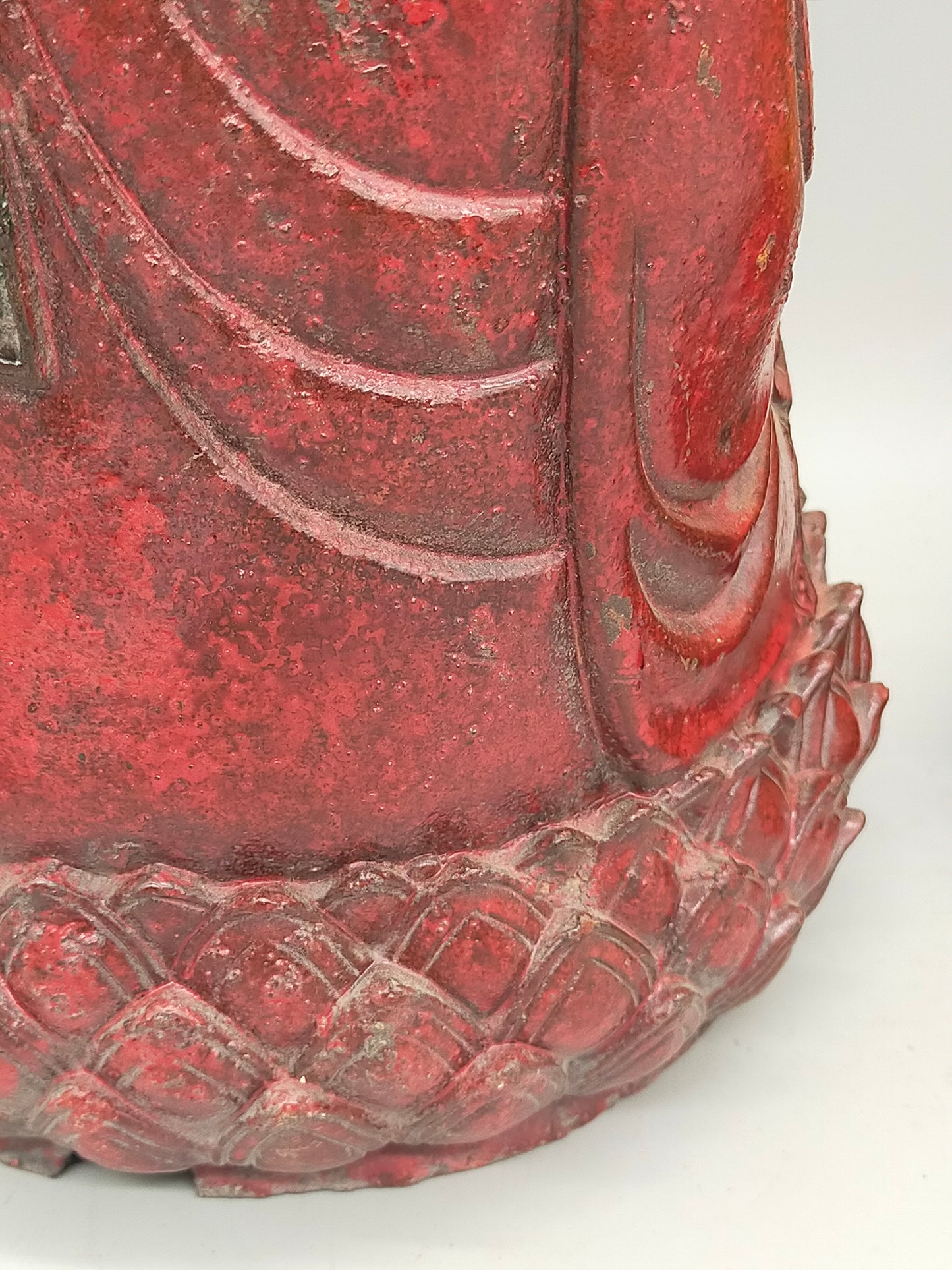 Exklusives Buddha-Figuren Set – Goldfarbene Akzente & Meditative Ruhe