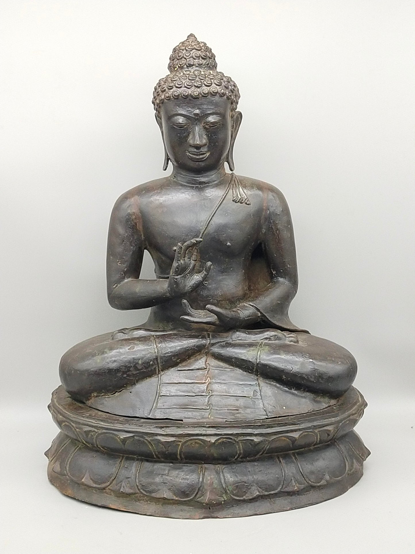 Große Antik Buddha Statue aus Bronze – Spirituelle Dekoration