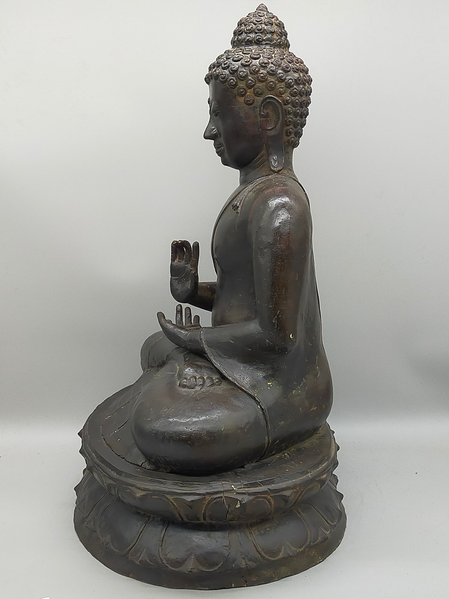 Große Antik Buddha Statue aus Bronze – Spirituelle Dekoration